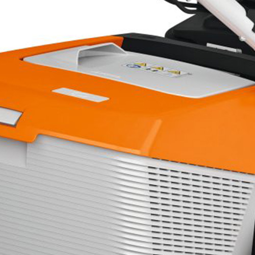 <b>INDICADOR DE NÍVEL</b>
Indicador de fácil visualização mostra quando o cesto está cheio, evitando paradas desnecessárias durante o uso.