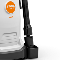 <strong class="attributes-item-title">Posição de parada</strong>

Em uma pausa no uso do equipamento, permite posicionar 
a lança montada na lavadora.