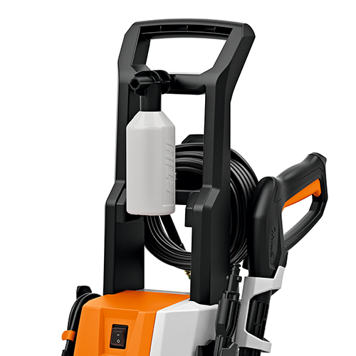 <strong class="attributes-item-title">Ergonomia e Praticidade</strong>
Maior liberdade para limpezas em qualquer ambiente com a mangueira de alta pressão com 7 metros de comprimento.