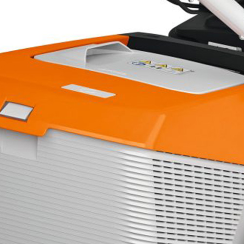 <b>INDICADOR DE NÍVEL</b>
De fácil visualização, quando o indicador estiver baixo significa que o cesto está cheio evitando paradas desnecessárias durante manuseio.